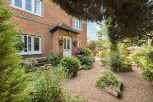 Photo 22- click for photo gallery